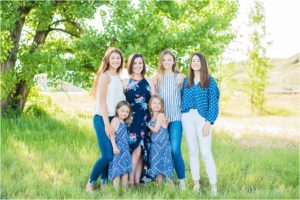 family posing with montana greenery11