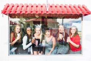 senior girls in a sugar shack styled shoot34