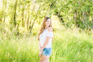 summery mountain senior shoot 0140